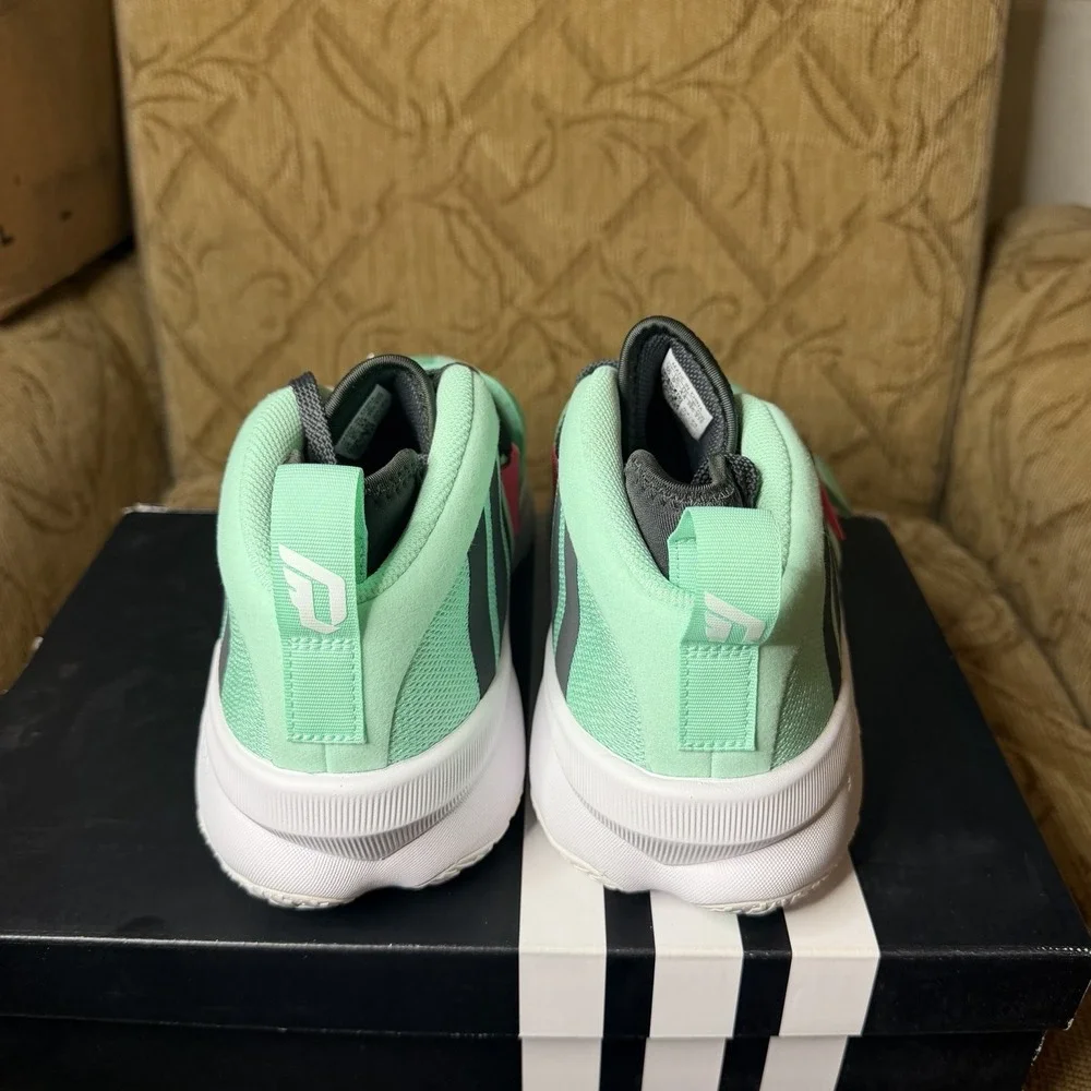 [ID5677] Mens Adidas DAME 8 EXTPLY‎ Men's Size 10 New